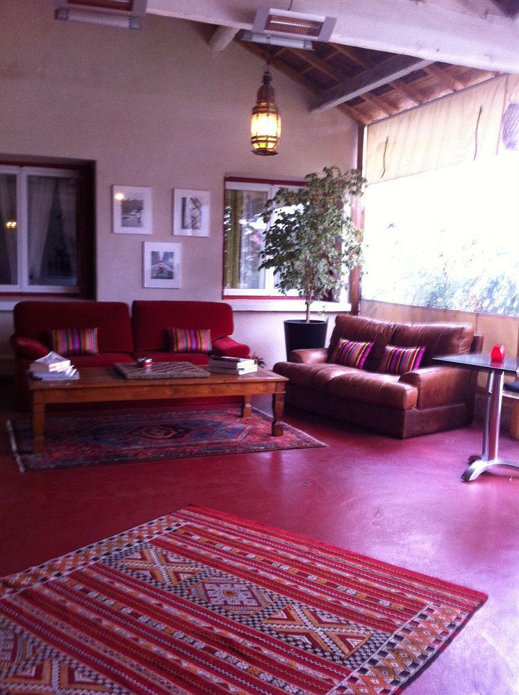 Hotel Cote Patio Nimes Ngoại thất bức ảnh
