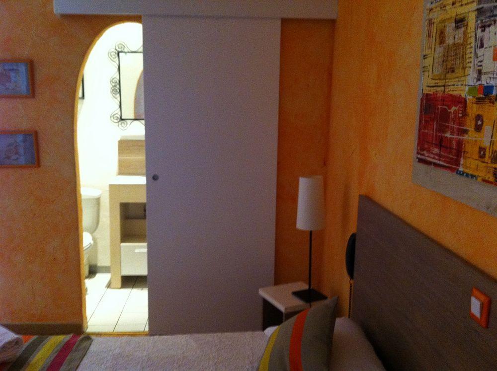 Hotel Cote Patio Nimes Ngoại thất bức ảnh