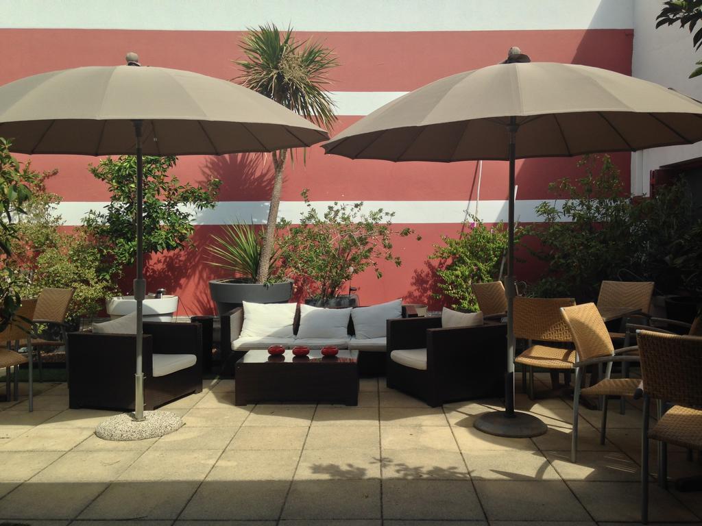 Hotel Cote Patio Nimes Ngoại thất bức ảnh