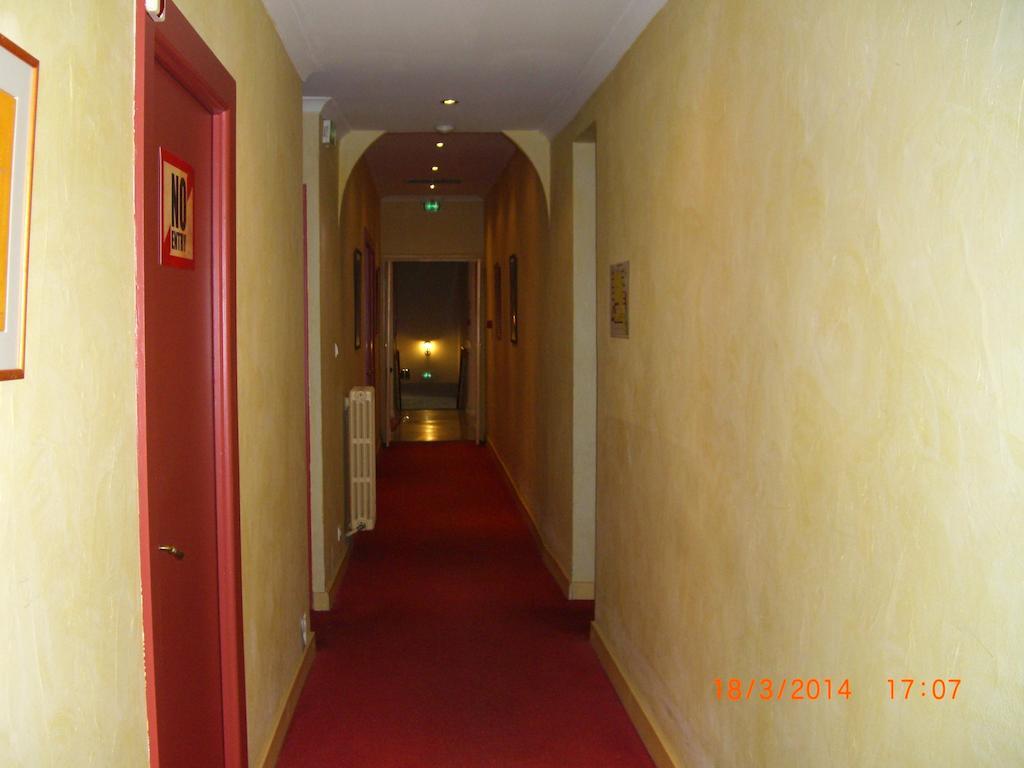 Hotel Cote Patio Nimes Ngoại thất bức ảnh