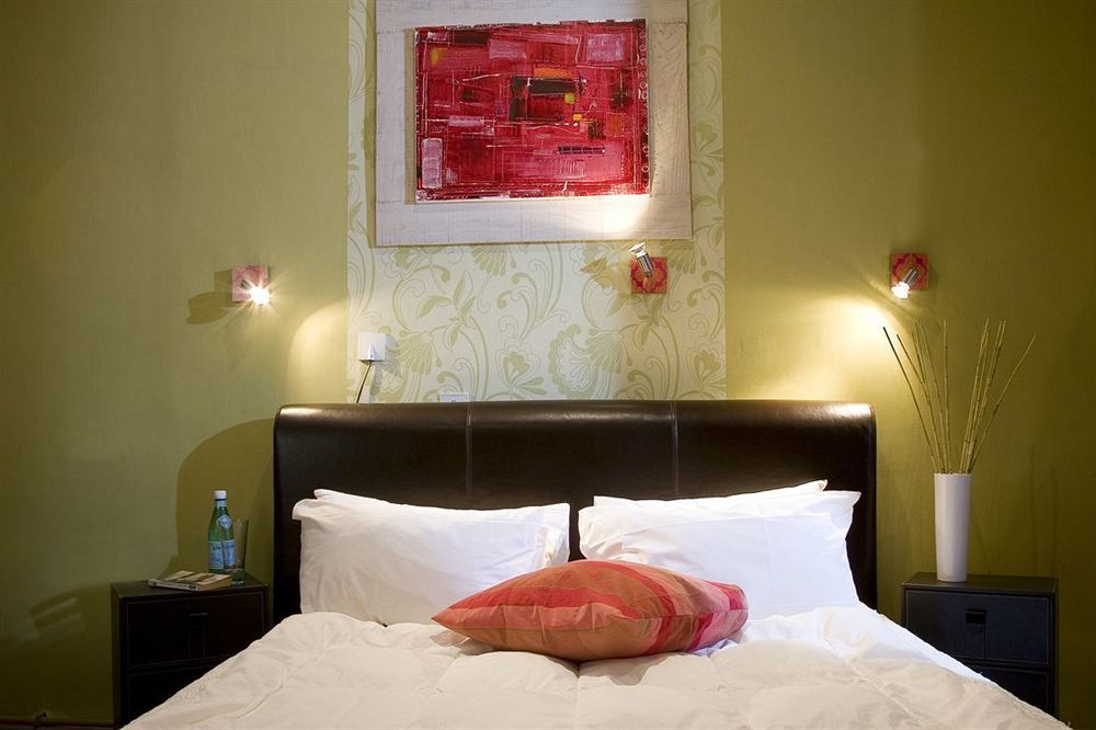 Hotel Cote Patio Nimes Ngoại thất bức ảnh