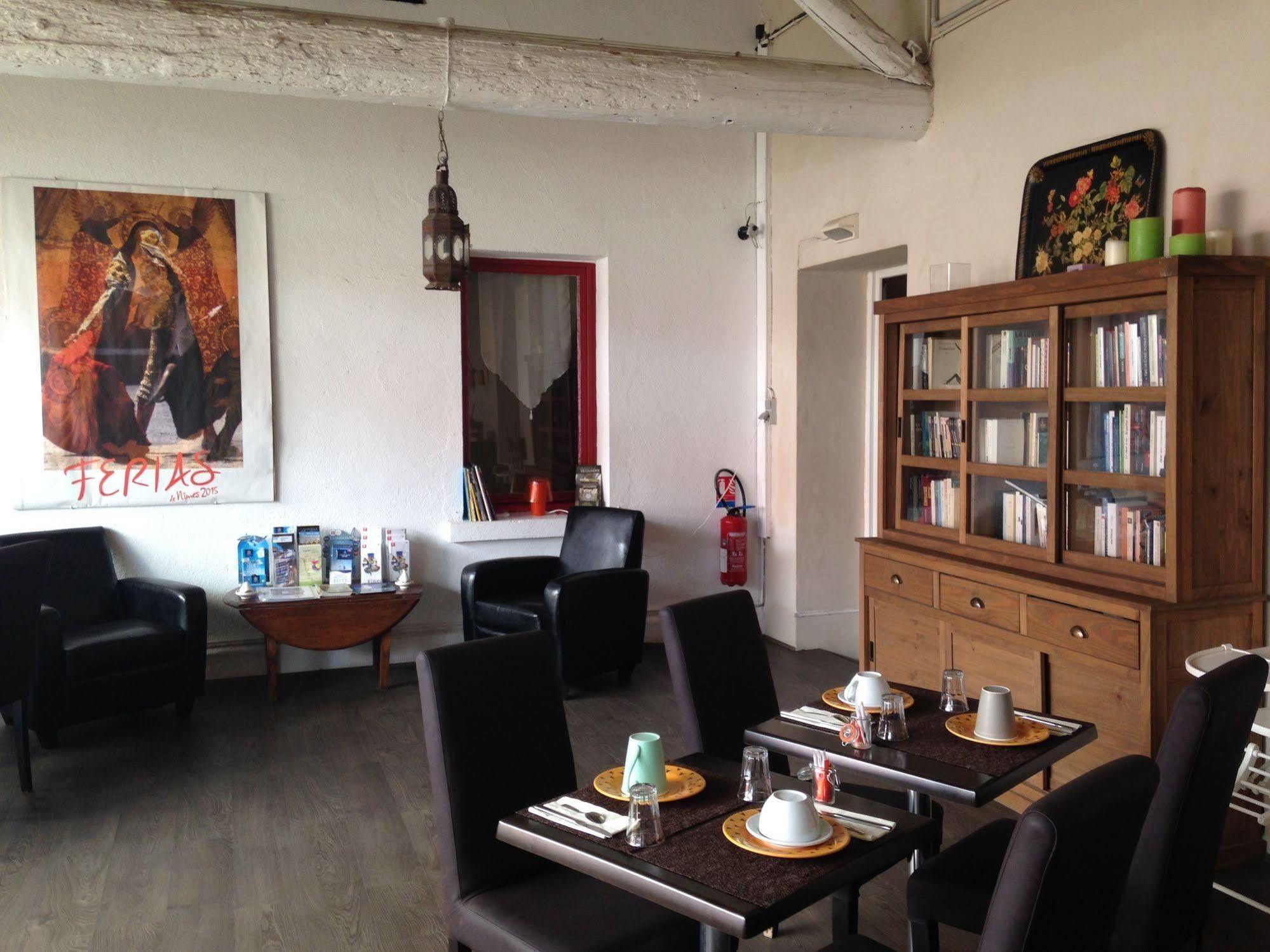 Hotel Cote Patio Nimes Ngoại thất bức ảnh